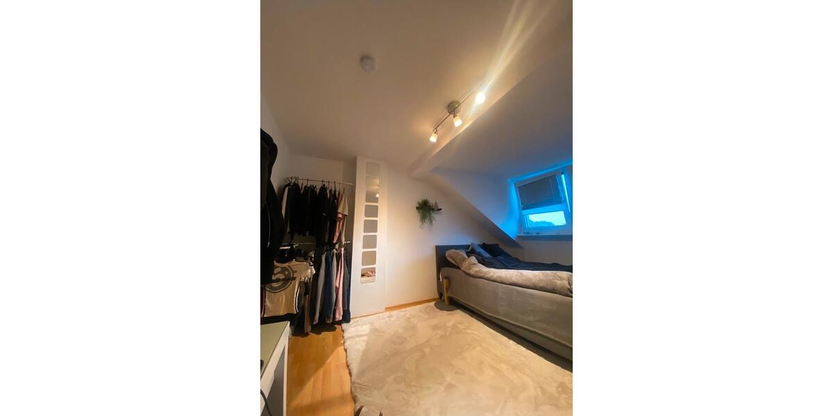 Dachgeschoßwohnung Erkelenz - 3 Zimmer, 68 m&sup2;, 720&euro; | Angebot:27542005
