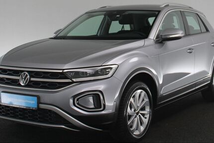 VW T-Roc 18.235 km 29.290 &euro; Krefeld 47803