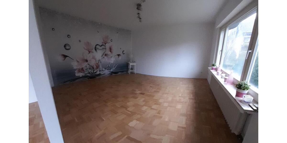 Etagenwohnung Moers - 3 Zimmer, 74 m&sup2;, 195.000&euro; | Angebot:27533516