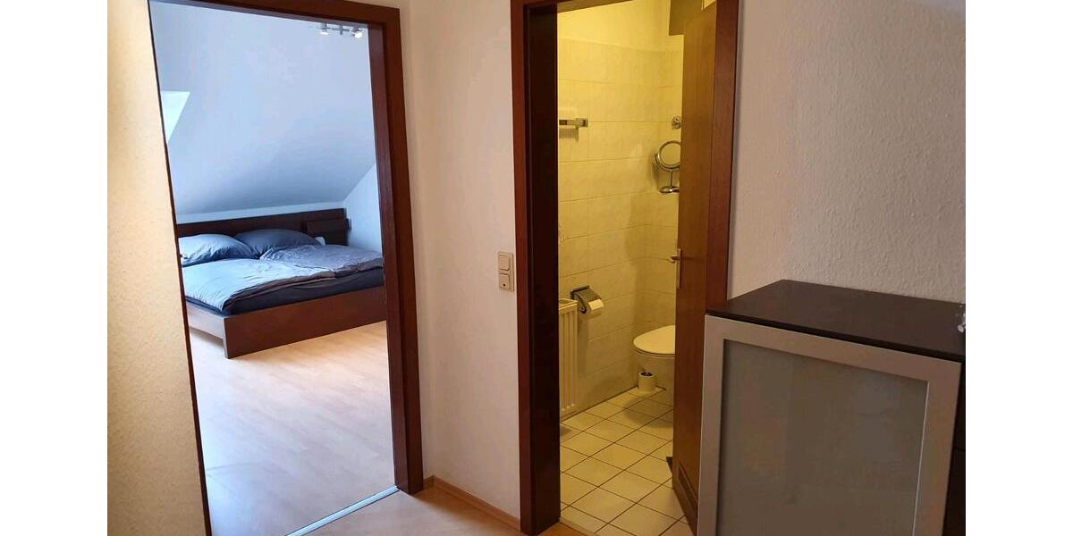 Dachgeschoßwohnung Neuss Furth-Mitte - 2 Zimmer, 63 m&sup2;, 259.000&euro; | Angebot:27456099