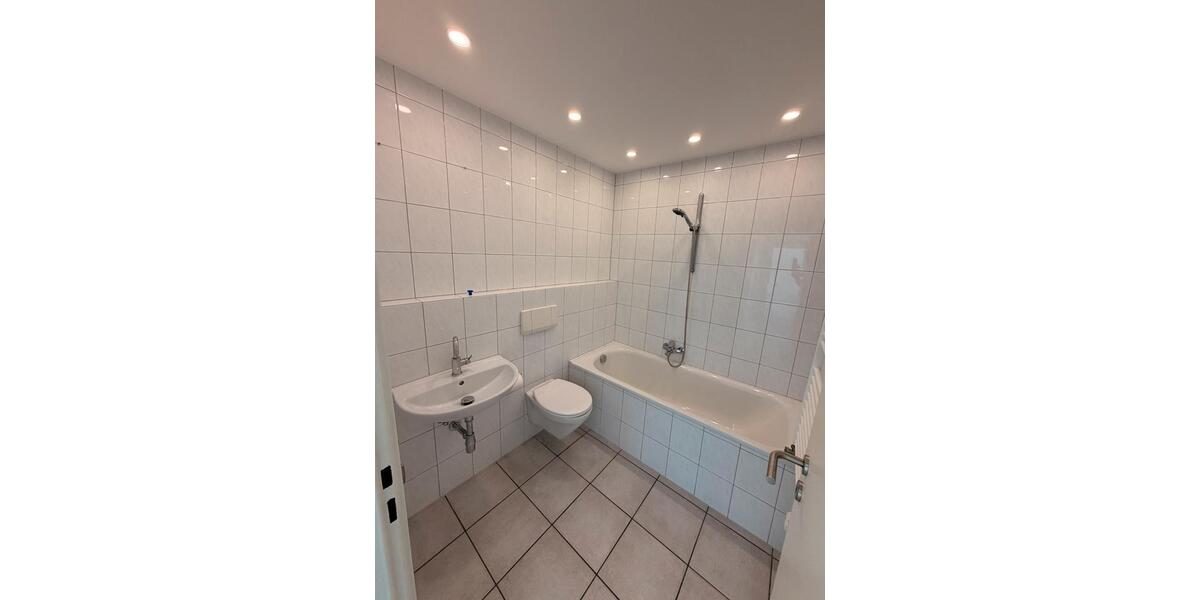 Etagenwohnung Mönchengladbach West - 2 Zimmer, 57 m&sup2;, 650&euro; | Angebot:27553703