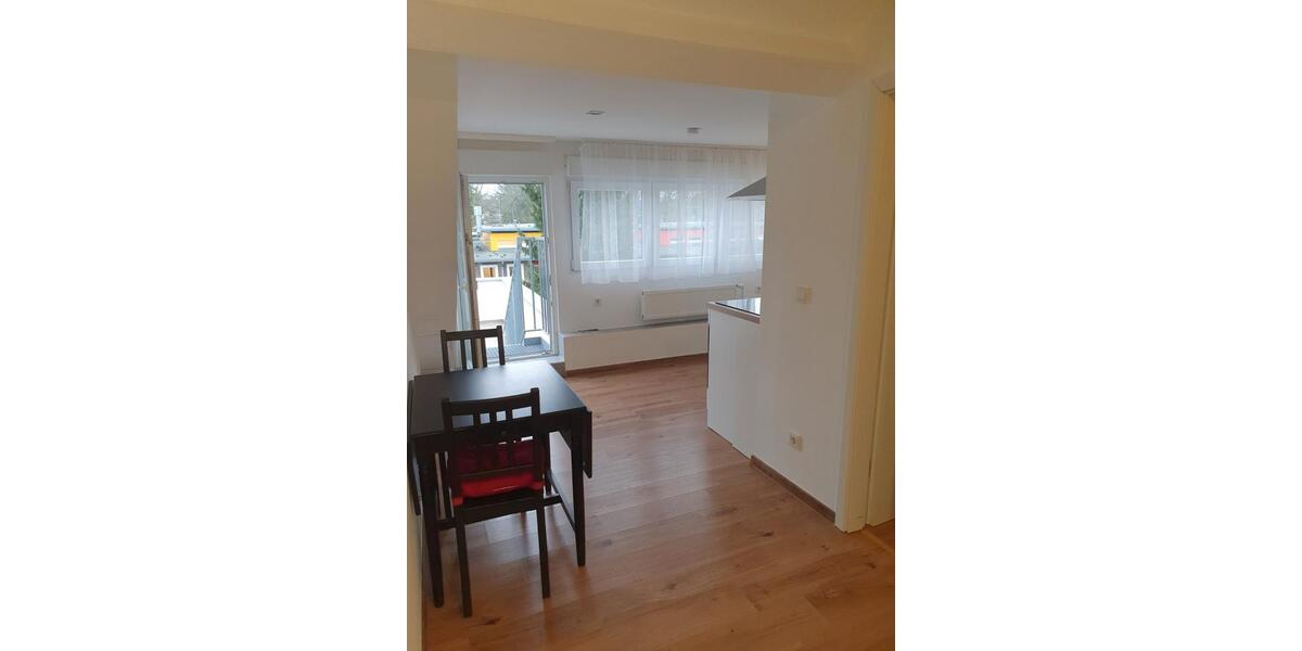 Dachgeschoßwohnung Krefeld - 1 Zimmer, 65 m&sup2;, 900&euro; | Angebot:27535152