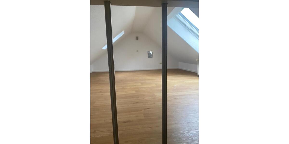 Maisonettenwohnung Krefeld - 2 Zimmer, 61 m&sup2;, 670&euro; | Angebot:27537504