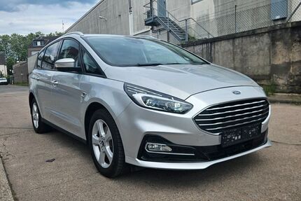 Ford S-Max 65.500 km 16.499 &euro; Neuss 41460