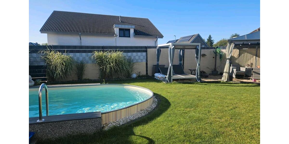 Erdgeschoßwohnung Jüchen - 3 Zimmer, 90 m&sup2;, 1.600&euro; | Angebot:27553895