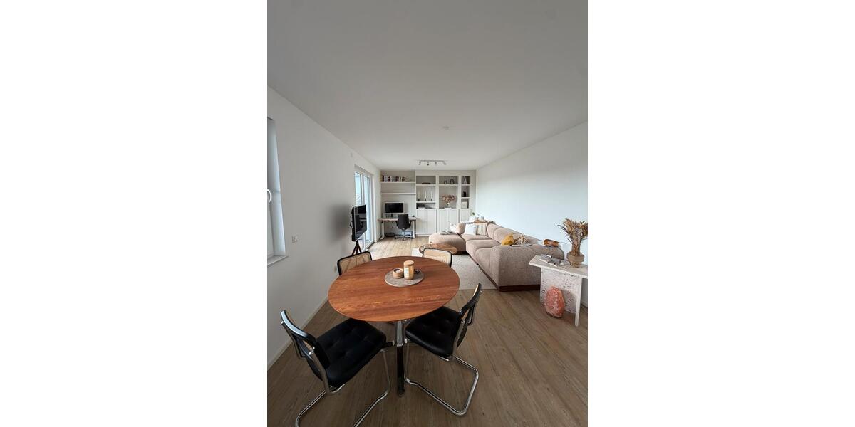 Etagenwohnung Meerbusch - 2 Zimmer, 81 m&sup2;, 1.350&euro; | Angebot:27550884