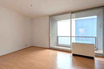 Wohnung Düsseldorf / Pempelfort Pempelfort - 2 Zimmer, 58 m&sup2;, 750&euro; | Angebot:27003304