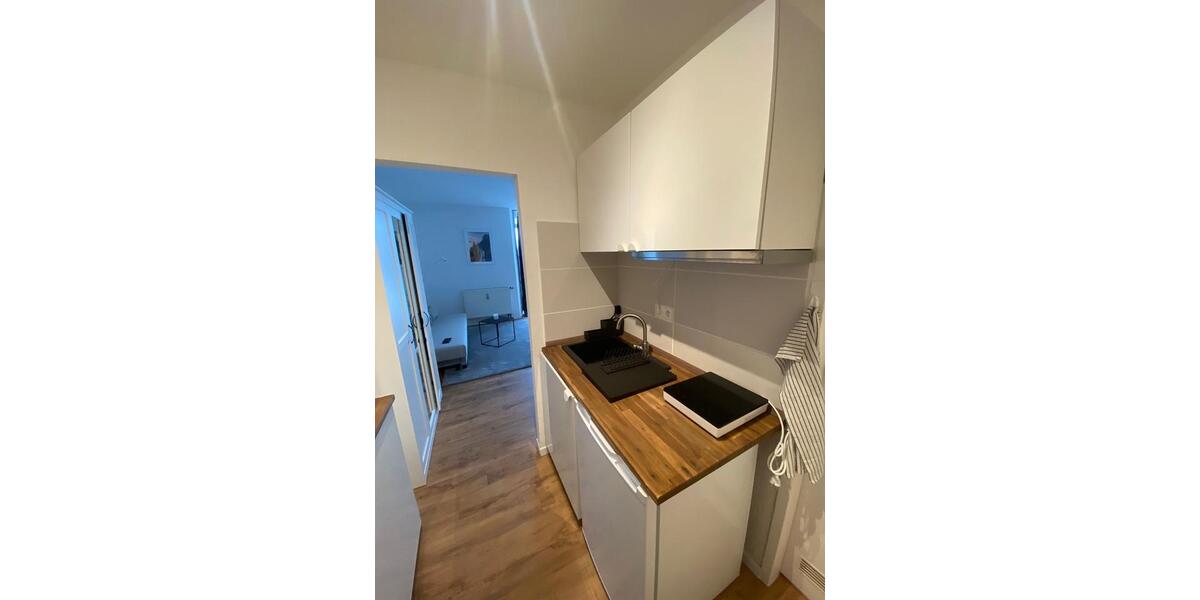Etagenwohnung Düsseldorf Stadtbezirk 8 - 1 Zimmer, 27 m&sup2;, 790&euro; | Angebot:10229892