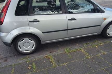 Ford Fiesta 293.000 km 1.250 &euro; Bergheim 50127