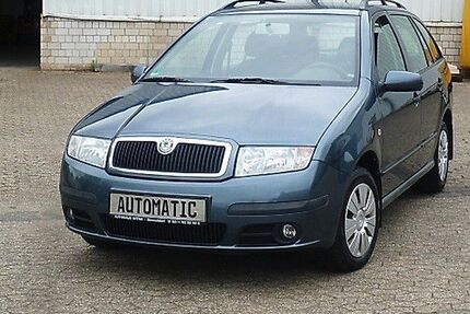 Skoda Fabia 120.000 km 3.999 &euro; Düsseldorf 40470