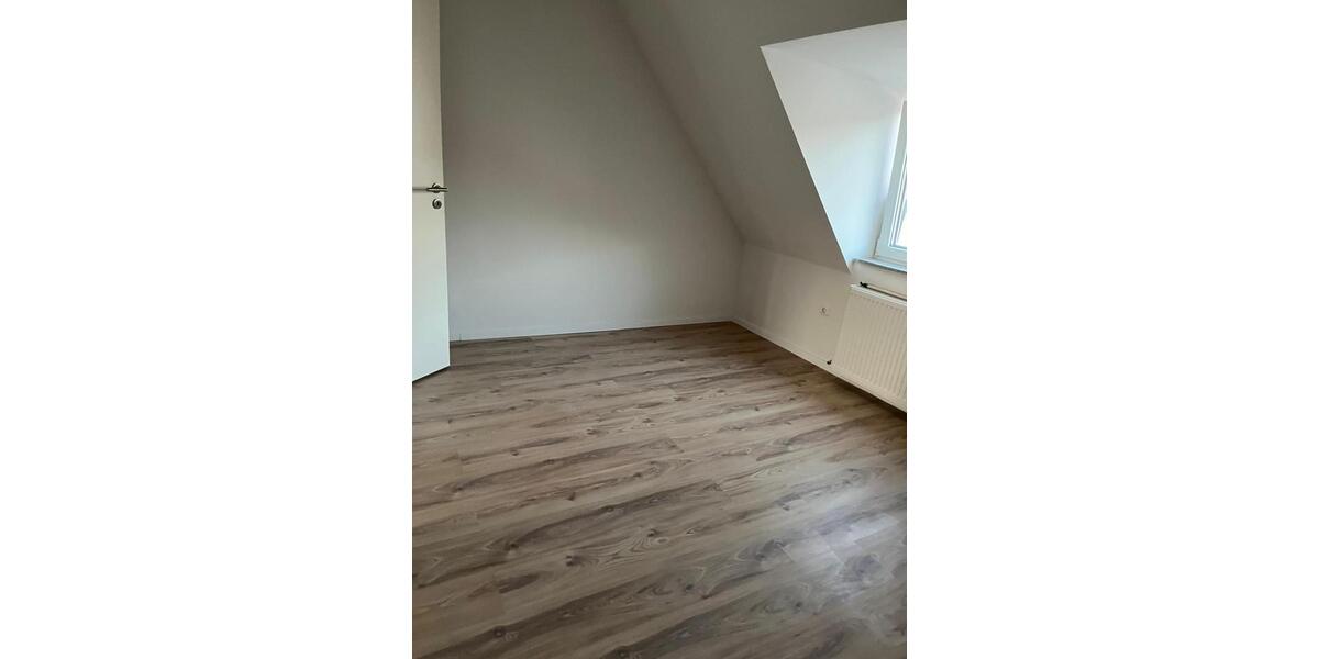 Etagenwohnung Mönchengladbach Nord - 2 Zimmer, 40 m&sup2;, 600&euro; | Angebot:27553977