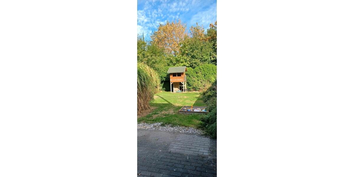 Doppelhaushälfte Neukirchen-Vluyn Vluyn - 8 Zimmer, 180 m&sup2;, 489.000&euro; | Angebot:27430332