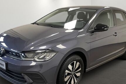 VW Polo 8.356 km 21.990 &euro; Düsseldorf 40233