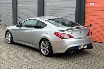 Hyundai Genesis 67.591 km 18.000 &euro; Velbert 42549