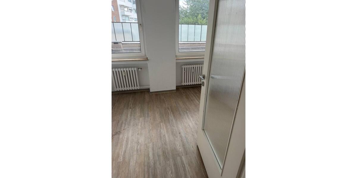 Etagenwohnung Mönchengladbach Süd - 3 Zimmer, 63 m&sup2;, 740&euro; | Angebot:27537505