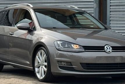 VW Golf 166.445 km 10.499 &euro; Düsseldorf 40233