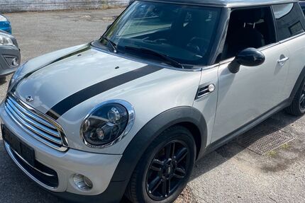 Mini Cooper D 146.000 km 5.350 &euro; Monheim 40789