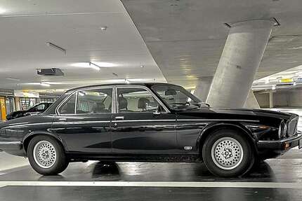 Jaguar XJ12 101.259 km 22.000 &euro; Krefeld, Stadt 47800