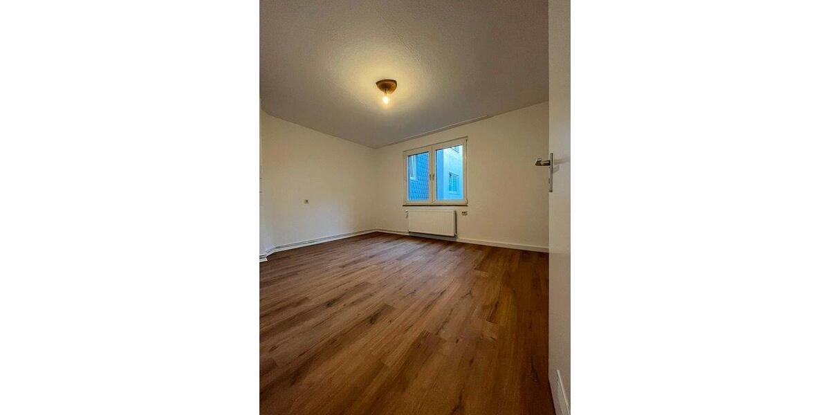 Etagenwohnung Duisburg Duisburg-Mitte - 2 Zimmer, 51 m&sup2;, 350&euro; | Angebot:27552041