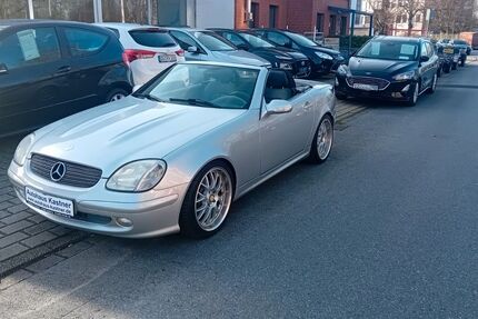 Mercedes-Benz SLK 200 132.300 km 5.999 &euro; Duisburg 47269
