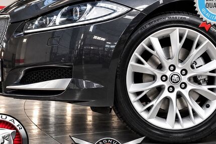 Jaguar XF 174.449 km 7.990 &euro; Düsseldorf 40625