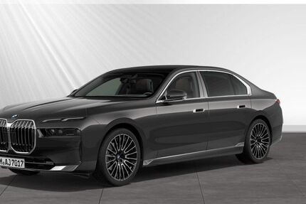 BMW 740 34.750 km 78.800 &euro; Moers 47441