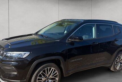 Jeep Compass 30.822 km 24.790 &euro; Düsseldorf 40549