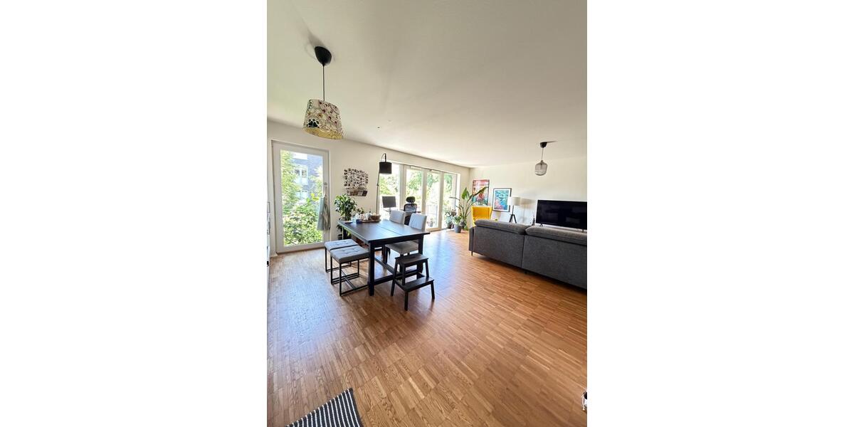 Etagenwohnung Düsseldorf Stadtbezirk 7 - 2.5 Zimmer, 82 m&sup2;, 1.952&euro; | Angebot:27548846