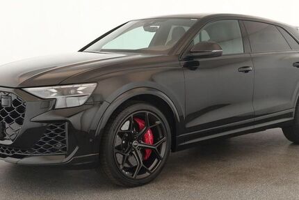 Audi RSQ8 27.700 km 121.384 &euro; Neuss 41460
