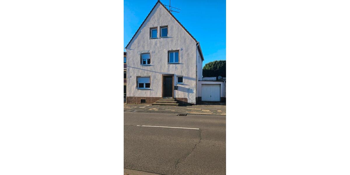 Einfamilienhaus Bergheim Auenheim - 9 Zimmer, 120 m&sup2;, 380.000&euro; | Angebot:27499933