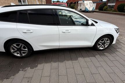 Ford Focus 76.000 km 12.222 &euro; Mönchengladbach 41179