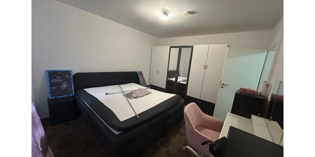 Etagenwohnung Düsseldorf Stadtbezirk 10 - 2 Zimmer, 54 m&sup2;, 830&euro; | Angebot:27551944