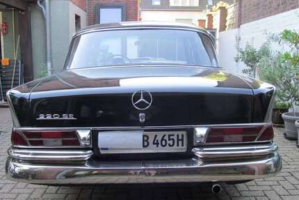 Mercedes-Benz 220 79.765 km 24.900 &euro; Moers, Stadt 47441