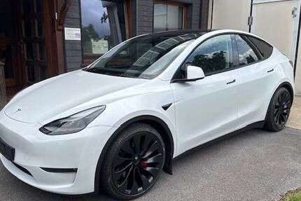 Tesla Model Y 192.700 km 26.999 &euro; Solingen 42699