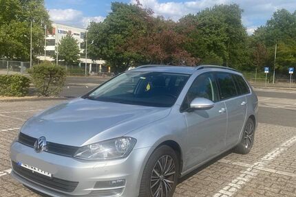 VW Golf 179.000 km 8.700 &euro; Dormagen 41540