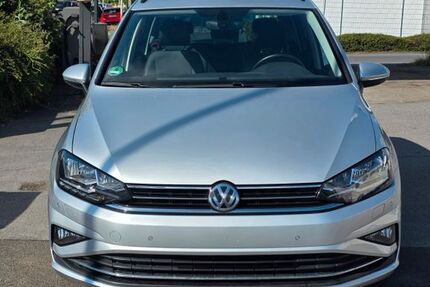 VW Golf Sportsvan 81.350 km 10.599 &euro; Solingen 42655