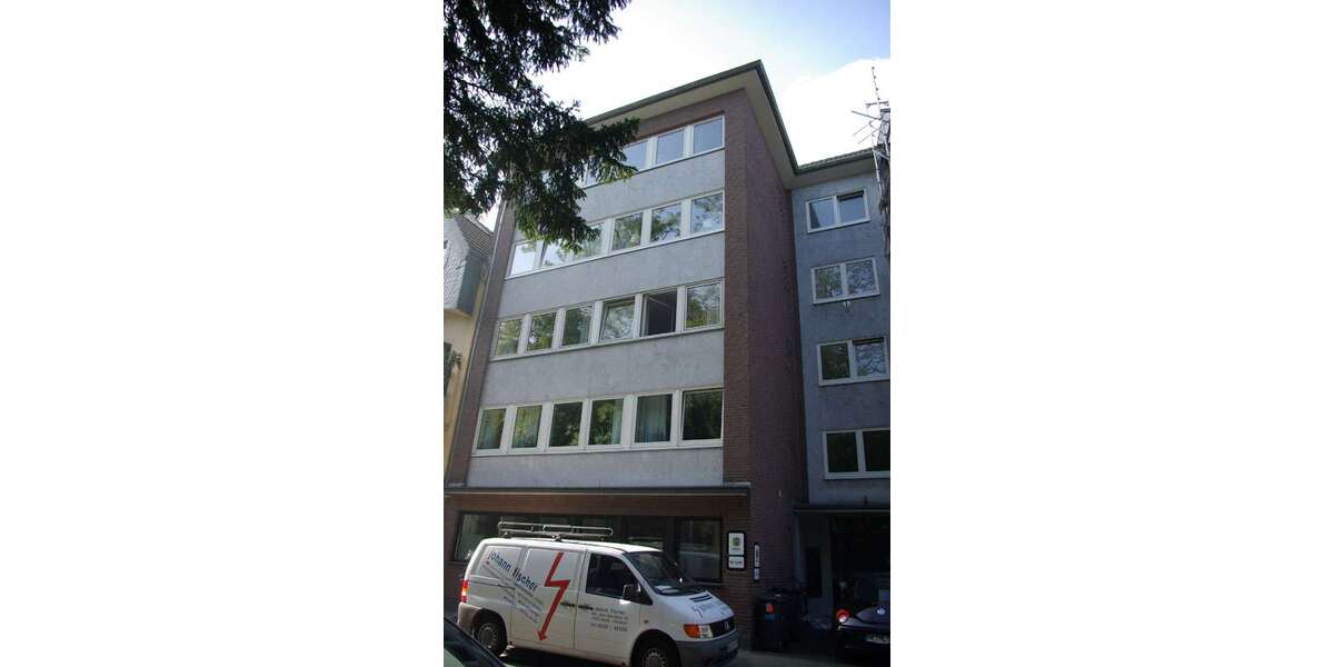 Etagenwohnung Neuss - 3 Zimmer, 82 m&sup2;, 820&euro; | Angebot:27522084