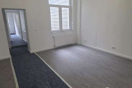 Wohnung Mönchengladbach Nord - 2 Zimmer, 62 m&sup2;, 630&euro; | Angebot:27495559
