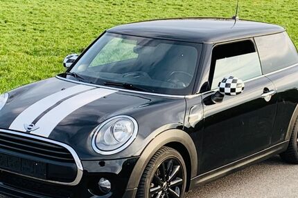 Mini ONE 185.000 km 5.690 &euro; Mönchengladbach 41063