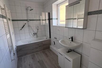 Wohnung Mülheim an der Ruhr Menden-Holthausen - 3.5 Zimmer, 76 m&sup2;, 165.000&euro; | Angebot:27514316