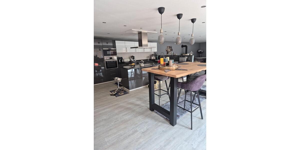 Bauernhaus, Landhaus Erkelenz - 9 Zimmer, 320 m&sup2;, 690.000&euro; | Angebot:27531696