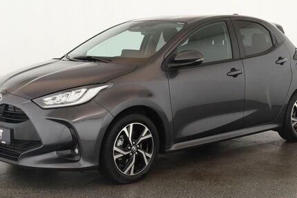 Toyota Yaris 18.900 km 22.184 &euro; Neuss 41460