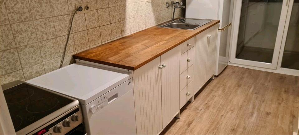Etagenwohnung Düsseldorf Pempelfort - 2 Zimmer, 55 m&sup2;, 965&euro; | Angebot:27551840