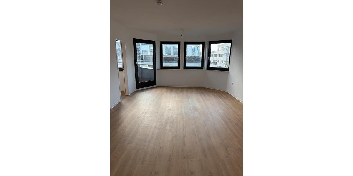 Etagenwohnung Krefeld - 2 Zimmer, 65 m&sup2;, 600&euro; | Angebot:27541042