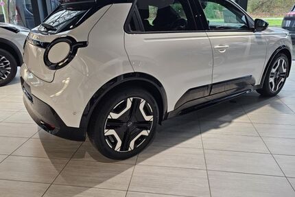 Nissan Micra 9.500 km 28.985 &euro; Duisburg 47167