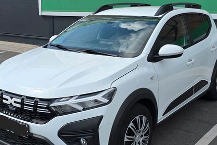 Dacia Sandero 42.000 km 13.300 &euro; Mülheim 45476
