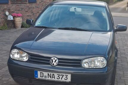 VW Golf 155.000 km 1.490 &euro; Meerbusch 40670