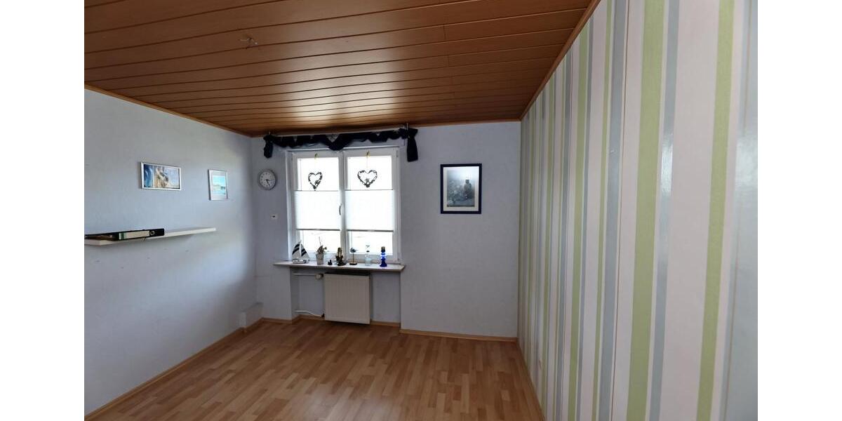 Reihenhaus Bergheim Auenheim - 4 Zimmer, 87 m&sup2;, 399.000&euro; | Angebot:27457436