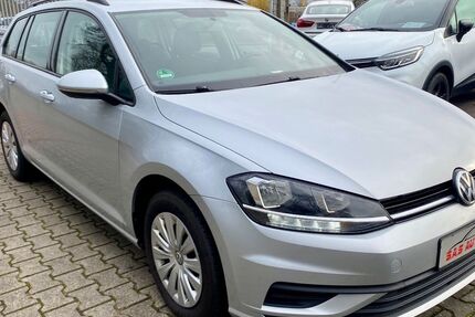 VW Golf 141.120 km 10.400 &euro; Moers 47445