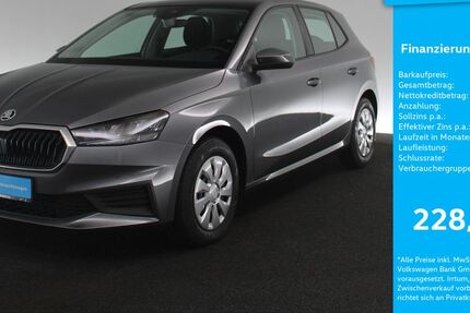 Skoda Fabia 54.259 km 16.590 &euro; Krefeld 47803